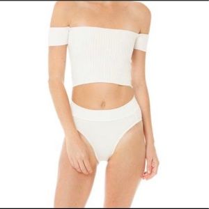 ARE YOU AM I Minka Top